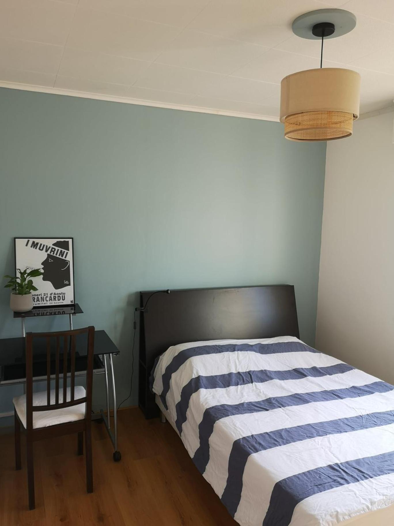 Chambre Dans Beau T3 Tres Proche Centre Ville ! Lorient Exterior foto